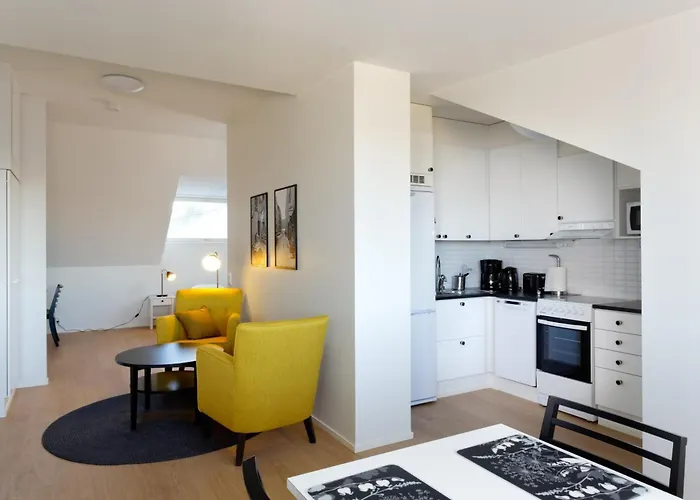 フォレノム サービスド クルーヌンハカ アパート ヘルシンキ