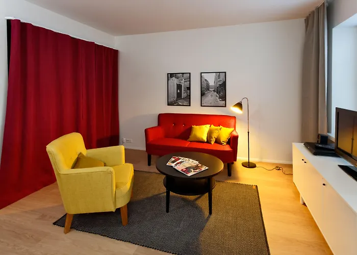 アパート フォレノム サービスド クルーヌンハカ ヘルシンキ